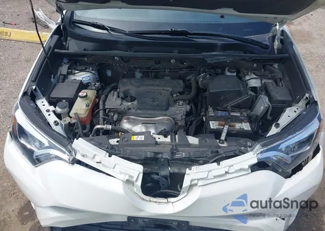 2017 Toyota Rav4 Limited z USA, uszkodzony, nr VIN JTMYFREV0HJ721547